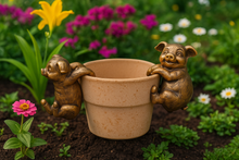Load image into Gallery viewer, Polyresin pair of bronze coloured pigs pot hangers - Marissa's Garden &amp; Gift

