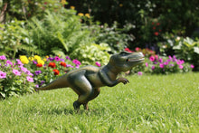 Indlæs billede til gallerivisning Garden sculpture T-Rex dinosaur
