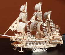 Afbeelding in Gallery-weergave laden, DIY Model wooden kit Pirate ship - Marissa&#39;s Garden &amp; Gift

