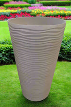 Charger l&#39;image dans la galerie, 55cm Piccadilly white coloured flower pot - Marissa&#39;s Garden &amp; Gift
