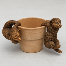 Load image into Gallery viewer, Polyresin pair of bronze coloured sheep pot hangers - Marissa's Garden &amp; Gift

