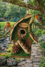 Laden Sie das Bild in den Galerie-Viewer, Handmade wooden Birdhouse with wooden stairs &amp; acorn design 16x15x21cm
