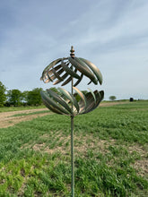 Load image into Gallery viewer, Kenwood Burnished Gold Garden Wind Sculpture Spinner
