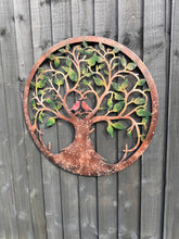 Afbeelding in Gallery-weergave laden, Rusty tree of life with heart and lovebirds wall art peeling effect 60cm wall art suitable for indoors/outdoors anniversary/birthday gift
