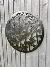 Afbeelding in Gallery-weergave laden, Handmade black 60cm wall plaque of birds wall with fern leaves plaque, powder coated  Metal, Garden/indoor Wall Art/ hand painted
