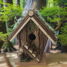 Indlæs billede til gallerivisning Handmade wooden birdhouse hut with ladder
