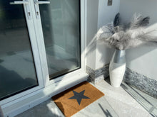 Charger l&#39;image dans la galerie, Door Mats Indoor / Outdoor | Non Slip Star Design Entrance Welcome Mat (black Star) 60 x 40 x 20cm

