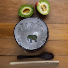 Laden Sie das Bild in den Galerie-Viewer, Handmade hand painted white and silver with elephant  design food safe coconut bowl and spoon Set with free gift bamboo straw and gift box
