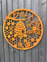 Indlæs billede til gallerivisning Handmade rusty 60cm rusty wall plaque of bees and honeycomb Tree Wall Plaque, rusty patina , Garden Wall Art

