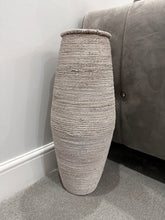 Charger l&#39;image dans la galerie, 60cm tall white washed with natural colourings handmade bamboo and Seagrass vase

