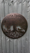 Indlæs og afspil video i gallerivisning Handmade bronze  60cm wall plaque Tree of life with roots Wall Plaque with two foxes , powder coated steel Metal, Garden/indoor Wall Art
