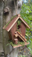 Laden und Abspielen von Videos im Galerie-Viewer, Handmade wooden birdhouse hut with ladder 18x12x19.5cm

