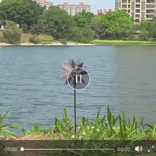 Indlæs og afspil video i gallerivisning Willington Hummingbird windsculpture 119cm
