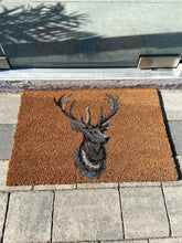 Afbeelding in Gallery-weergave laden, Stag Head Indoor &amp; Outdoor Coir Doormat 60x 40 x 2cm
