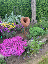 Load image into Gallery viewer, Handmade rusty garden/outdoor calla Lily 120cm
