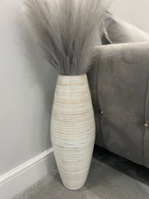 Laden Sie das Bild in den Galerie-Viewer, 60cm tall white washed with natural colourings handmade bamboo vase
