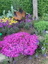 Indlæs billede til gallerivisning Handmade garden/outdoor tulip rustic with silver metal garden flower 95cm
