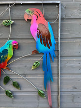Charger l&#39;image dans la galerie, Metal colourful two Macaw lovebirds parrots wall art
