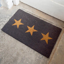 Laden Sie das Bild in den Galerie-Viewer, Impression three star doormat Indoor &amp; Outdoor Coir Doormat 60x 40 x 2cm
