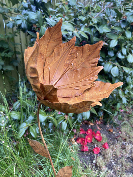Metall Gartenblume 95cm
