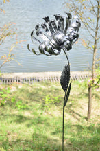 Indlæs billede til gallerivisning Handmade chrysanthemum Silver with black brush Metal Garden/outdoor flower 119CM
