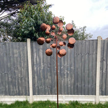 Laden Sie das Bild in den Galerie-Viewer, Henley Bronze garden wind Sculpture spinner
