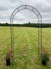 Laden Sie das Bild in den Galerie-Viewer, Hollywell Garden Rose Arch black with gold leaves - Marissa's Garden &amp; Gift
