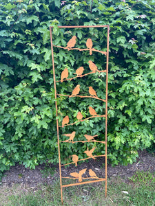 Rusty garden/outdoor bird trellis plant support measuring 139cm high