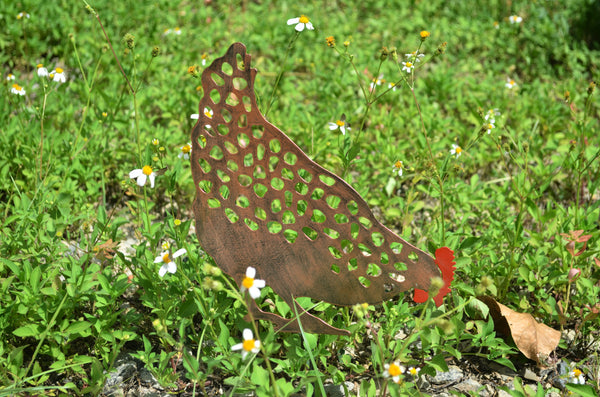 Bronze metal hen Annabel for outdoor/garden 38cm