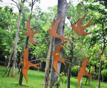 Indlæs billede til gallerivisning Handmade rusty Metal garden/outdoor Swallow Wall Art
