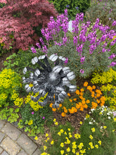 Laden Sie das Bild in den Galerie-Viewer, Handmade chrysanthemum Silver with black brush Metal Garden/outdoor flower 119CM
