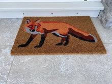 Charger l&#39;image dans la galerie, Door Mats Indoor / Outdoor | Non Slip Bold Fox Design Entrance Welcome Mat (Wildlife) 60 x 40 x 20cm
